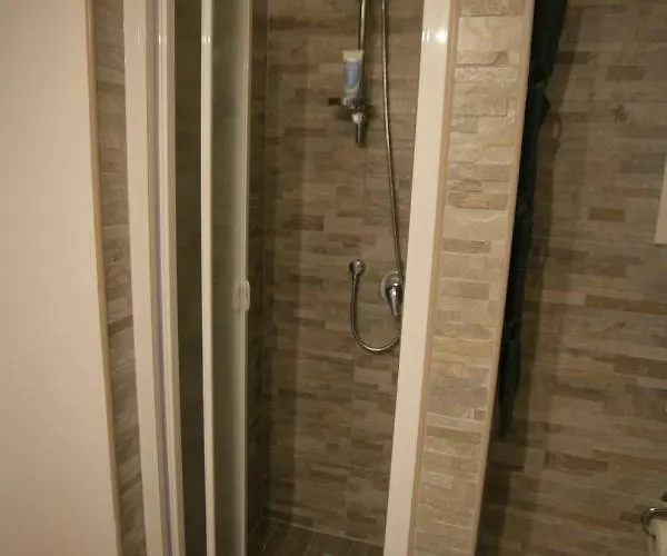 Il Portale فندق مبيت وإفطار تيرليتسي